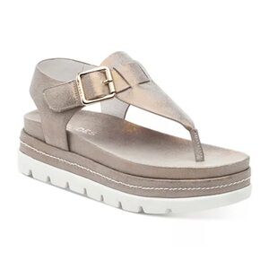 J/Slides Becky Buckled Platform Thong Sandals